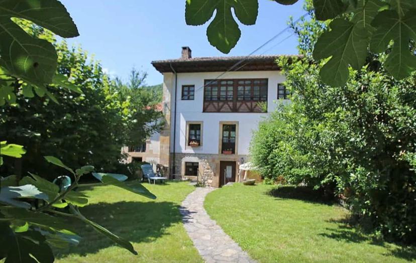 Casa Arenas Hotel Arenas De Cabrales Eksteriør billede